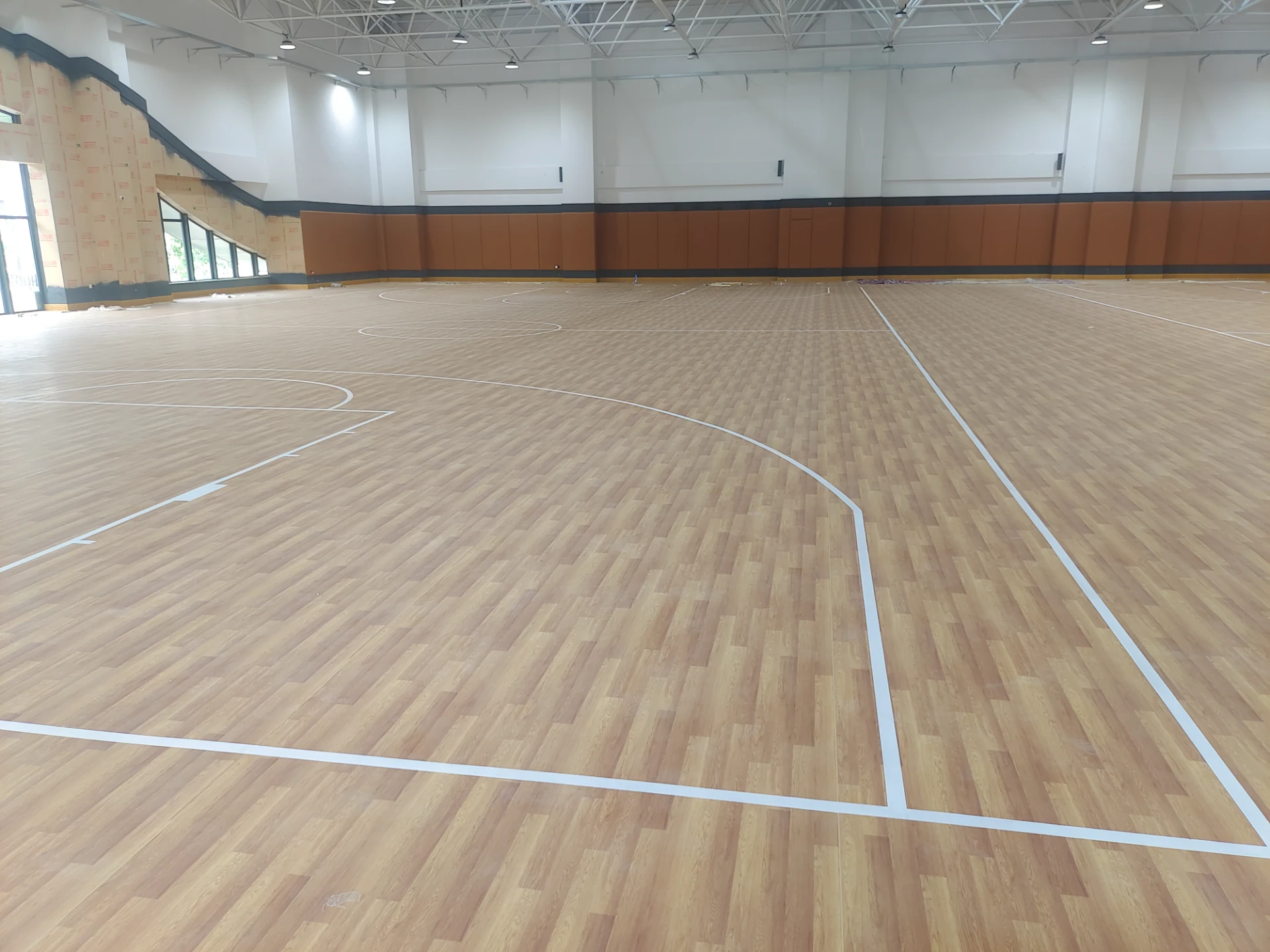 A Guide to Basketball Floors